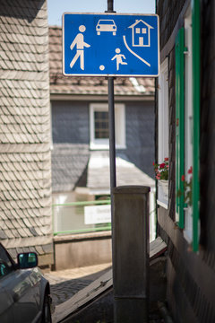Beware of children road sign