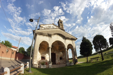 Obraz premium Small church fish-eye view