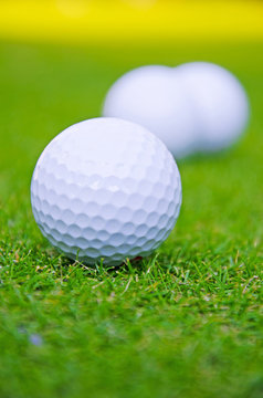 3 golf balls