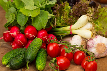 Garden salad ingredients