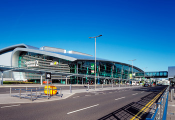 Fototapeta premium Terminal 2 na lotnisku w Dublinie w Irlandii został otwarty w listopadzie 2010 roku