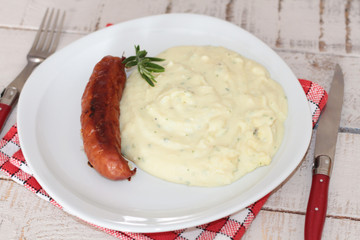 saucisse purée