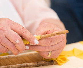 Obraz premium Pasta fatta in casa, fuoco selettivo