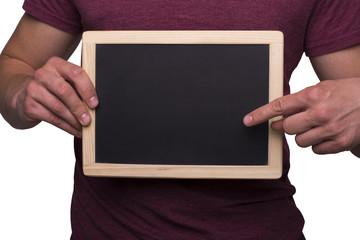 mann zeigt auf leere tafel