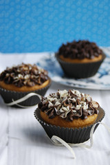 Vanilla cupcakes with creamcheese and chocolate