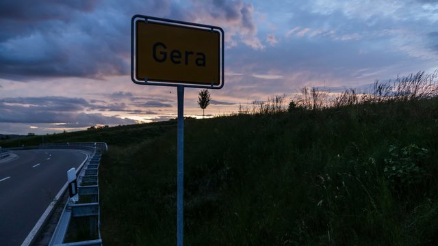 Gera Ortsschild Zeitraffer