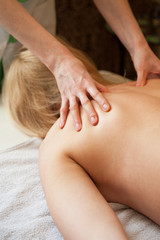 Fototapeta na wymiar massage