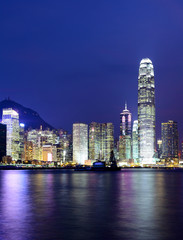 Fototapeta premium Panoramę Hongkongu w nocy