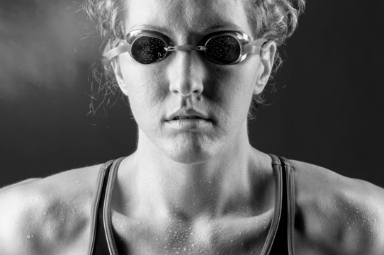 muscular woman swimmer