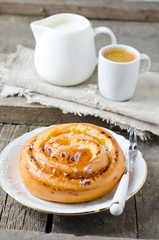 Cinnamon rolls