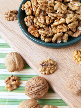 Walnuts in the bowl