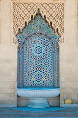 Marokkanisch gekachelter Brunnen © gogindzer