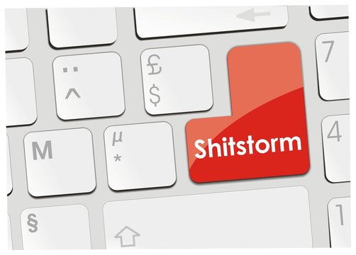 clavier shitstorm