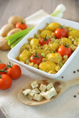 Ofengericht aus Kartoffeln,Tomaten und Tofu