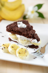 Schokoladentorte mit Bananen