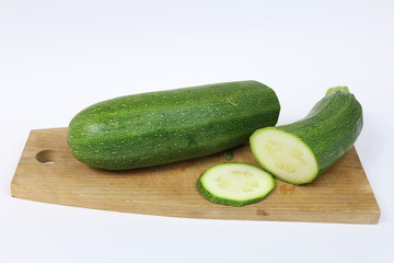 Courgette sur planche a découper