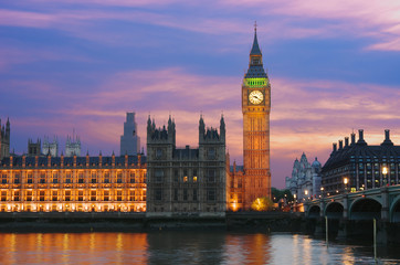 Obraz na płótnie Canvas Big Ben w Londynie w Zmierzchu