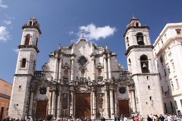Fototapeta premium Cuba - La havane - Campaniles