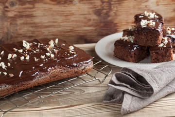 Gingerbread cake with chocolate and hazelnuts