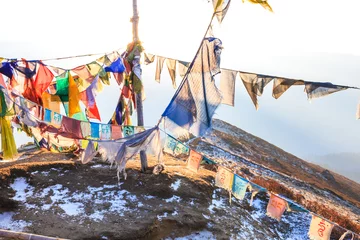 Cercles muraux Kangchenjunga Praying flags floating