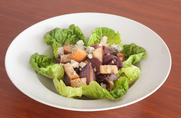 Salad with Croutons and Red Onion
