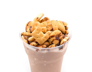 Cocoa smoothie with cookie