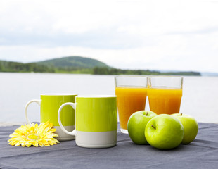 Frühstück am See
