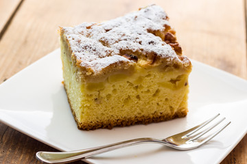 Apple cake