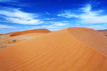 desert sand dunes