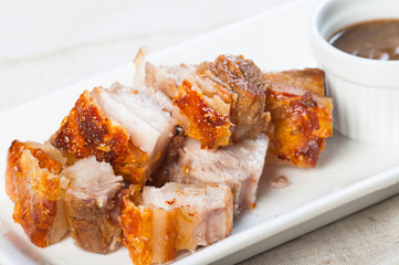 deep fried pork belly with liver sauce