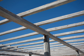 Naklejka premium Tettoia in legno