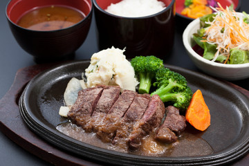 ステーキ定食