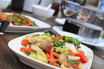 Stir fried young Kate with Pork