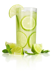Drink with lime and mint