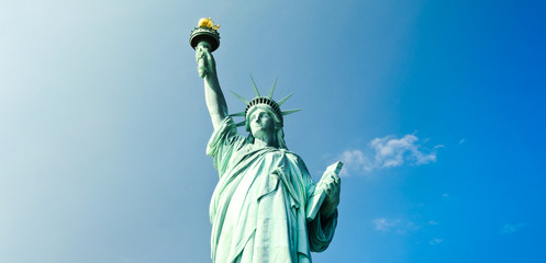 Statue of Liberty, New York City, USA © surangaw