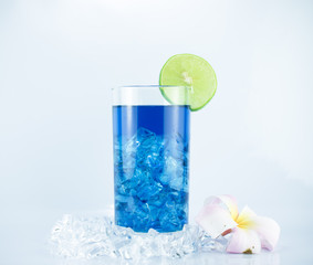 Blue Hawaii cocktail