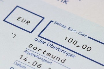 Verrechnungsscheck &uuml;ber 100 Eiuro