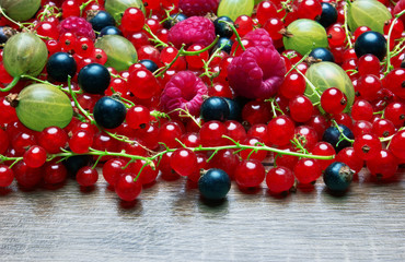 Naklejka na ściany i meble Mixed Berries background