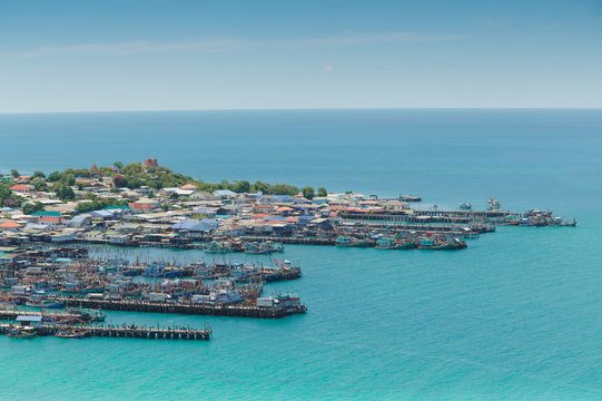 Fishing village  Viewpoint  and blue sky landscape, sattahip cho