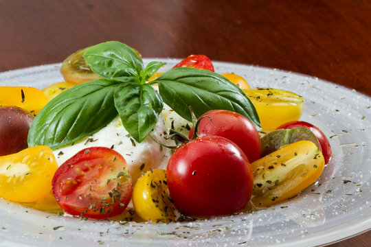 Fresh Capresse Salad