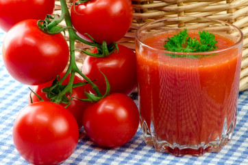Fresh tomato juice
