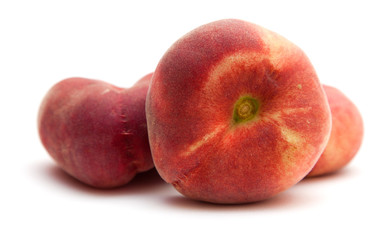 donut peaches © Tamara Kulikova