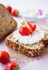 frühstücksbrot