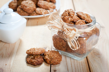 Pot full of healthy muesli cookies - 53821392