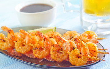 shrimps and beer