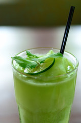 Green vegetable smoothie