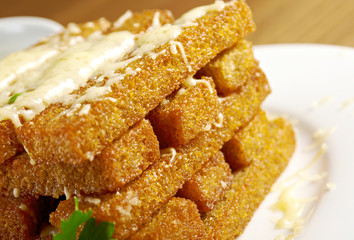 Snack roast rusk from dark bread