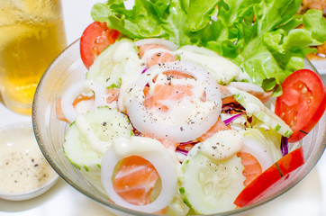 Salad - smoked salmon with vegetables