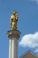 Fototapeta premium Marienstatue in Dollnstein