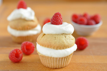 Himbeer Cupcakes